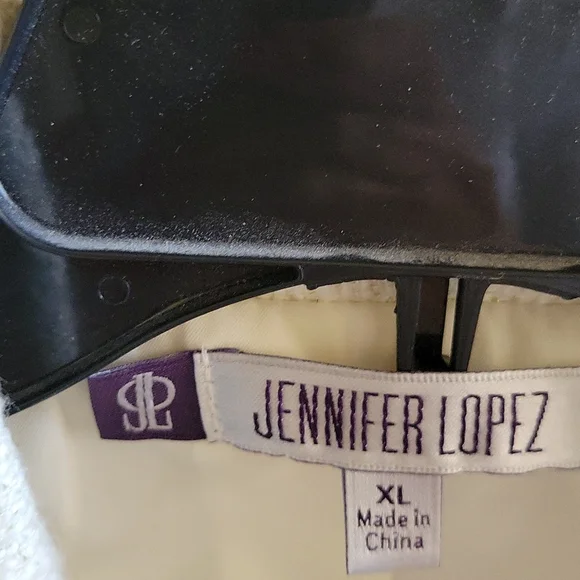 JLO Tweed jacket.  Cream with gold thread. Lapel with 2 hook/eye closure XL - Picture 4 of 7